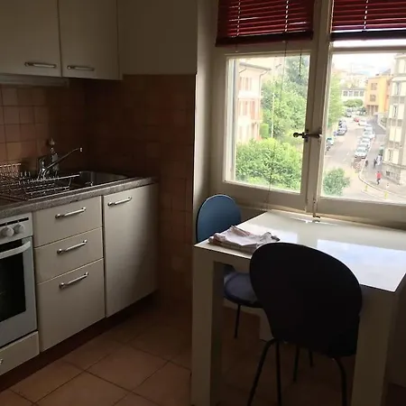 La Proximite Du Centre Avec Vue Sur Le Lac. * לוזאן