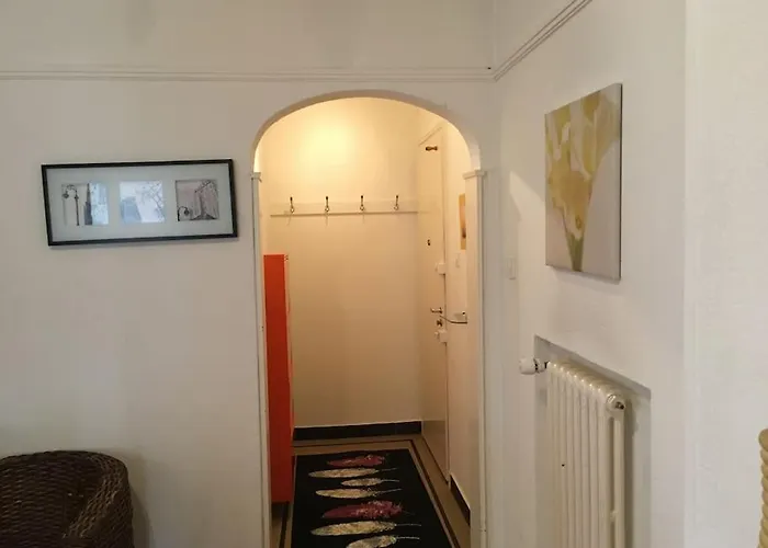 La Proximite Du Centre Avec Vue Sur Le Lac.